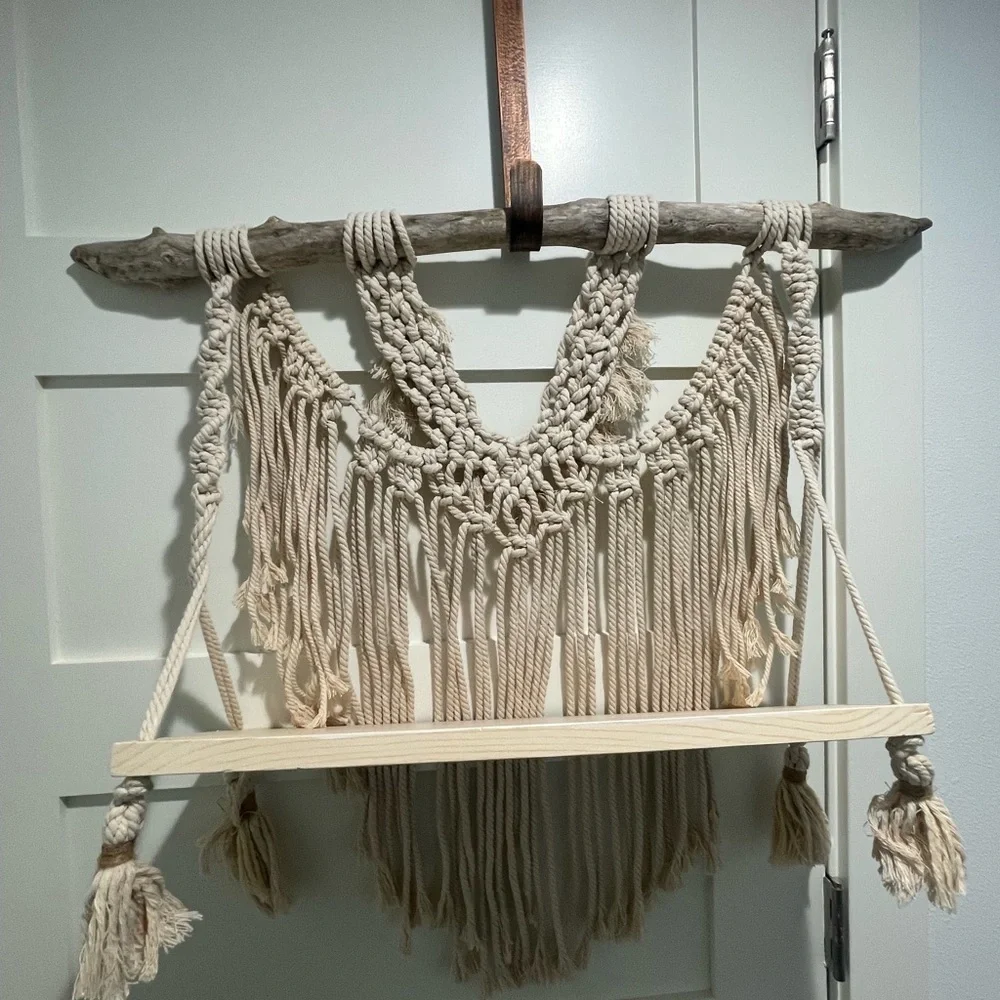 Cream Display Shelf with Intricate Macramé Design